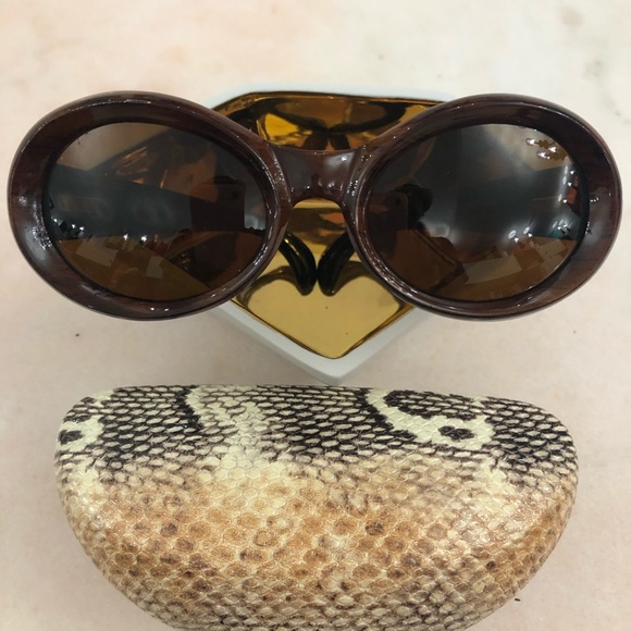 Sunglasses - Picture 2 of 8